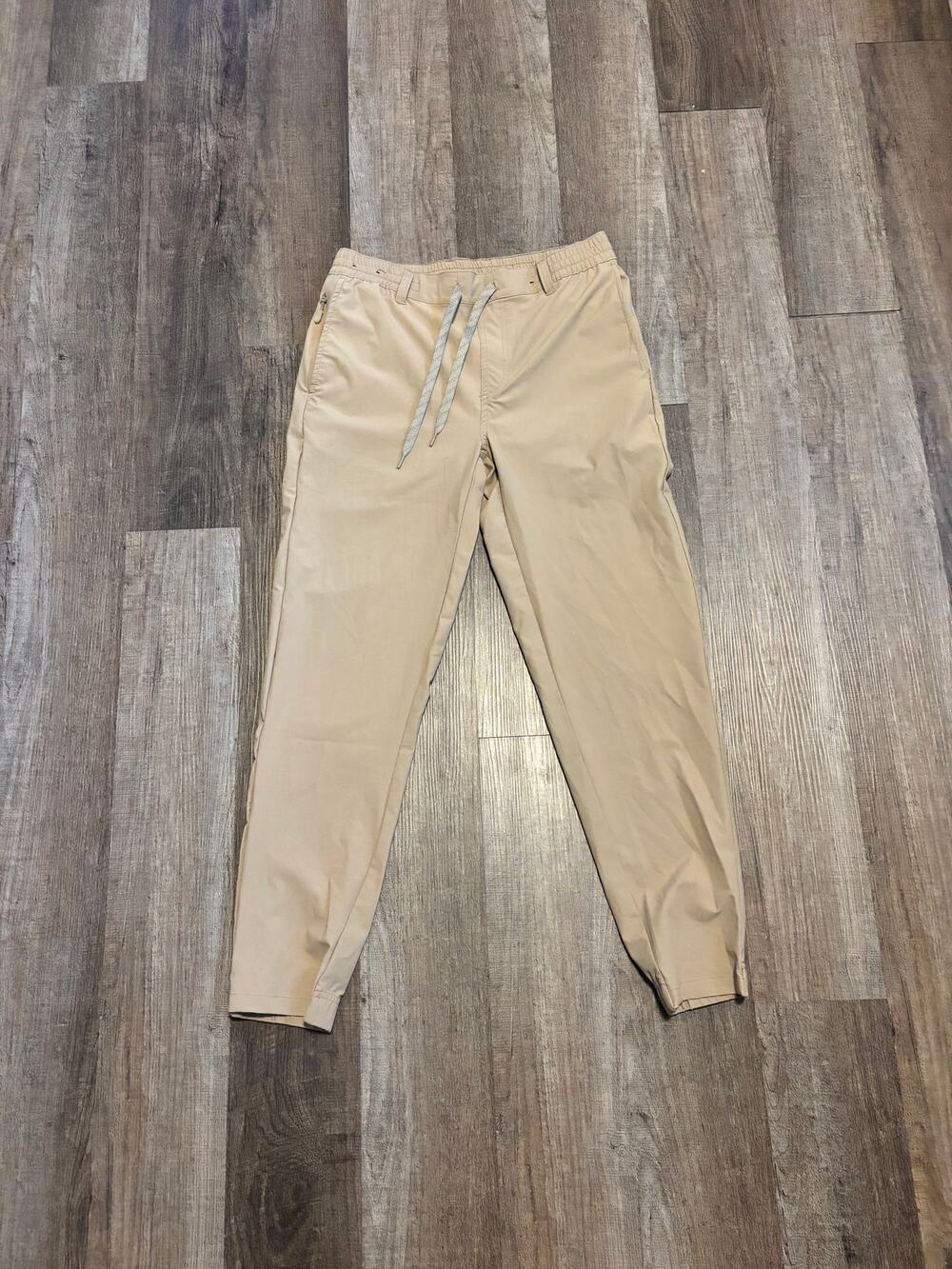 Birdie Bound Cuffed Athletic Golf Pants